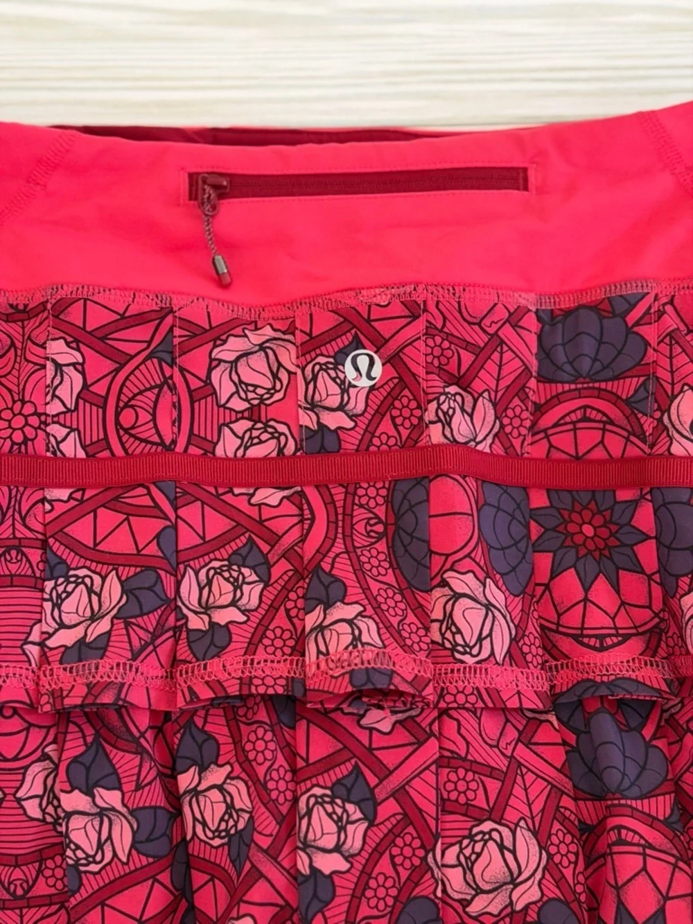 Lululemon | Run Pace Setter Skort in Prisma Multi Guava Lava Boom Juice - Size 2